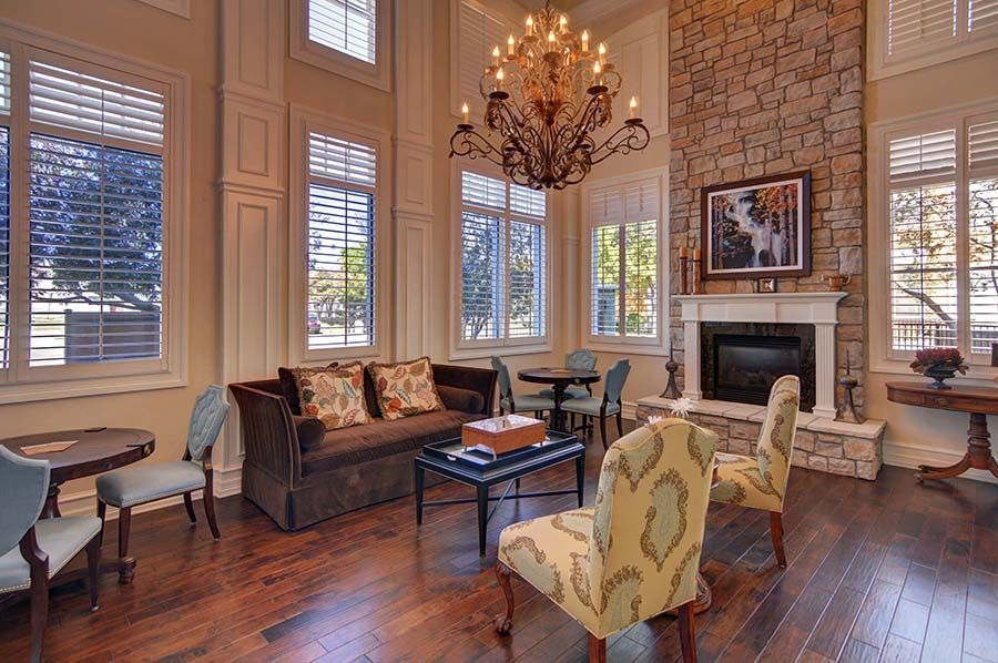 Lakepointe Residences Image 11