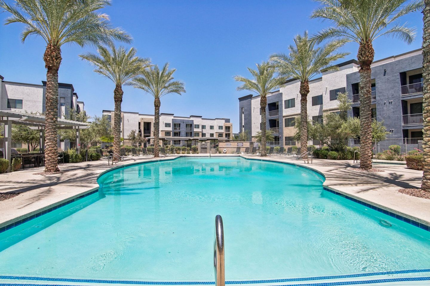 Palms Luxury Apartments Image 29