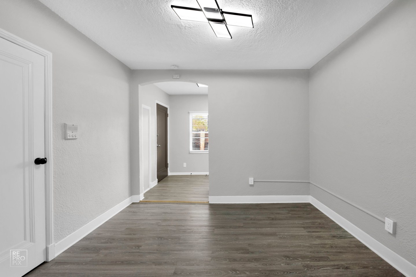 308 Elizabeth Street Image 13