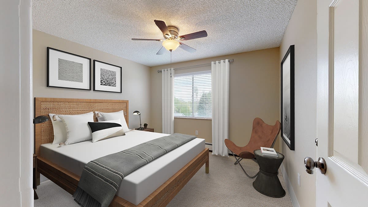 Woodmere Image 13