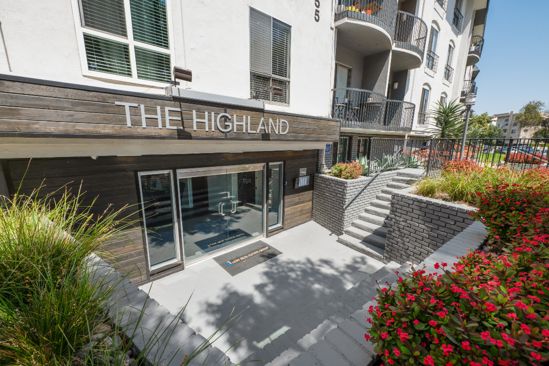 The Highland at Sherman Oaks Image 2