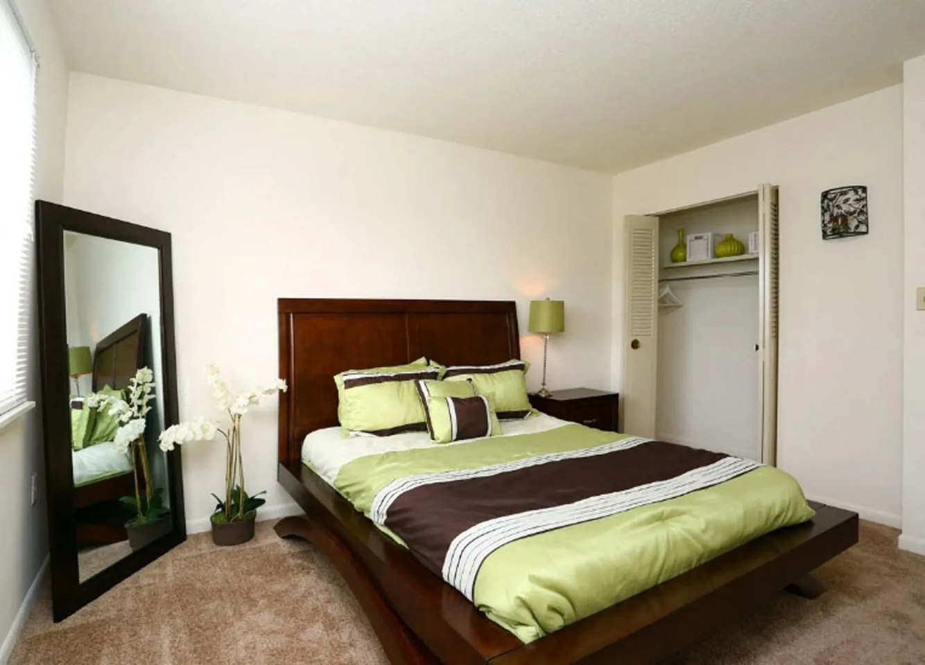 Lincolnshire West Apartments Image 14