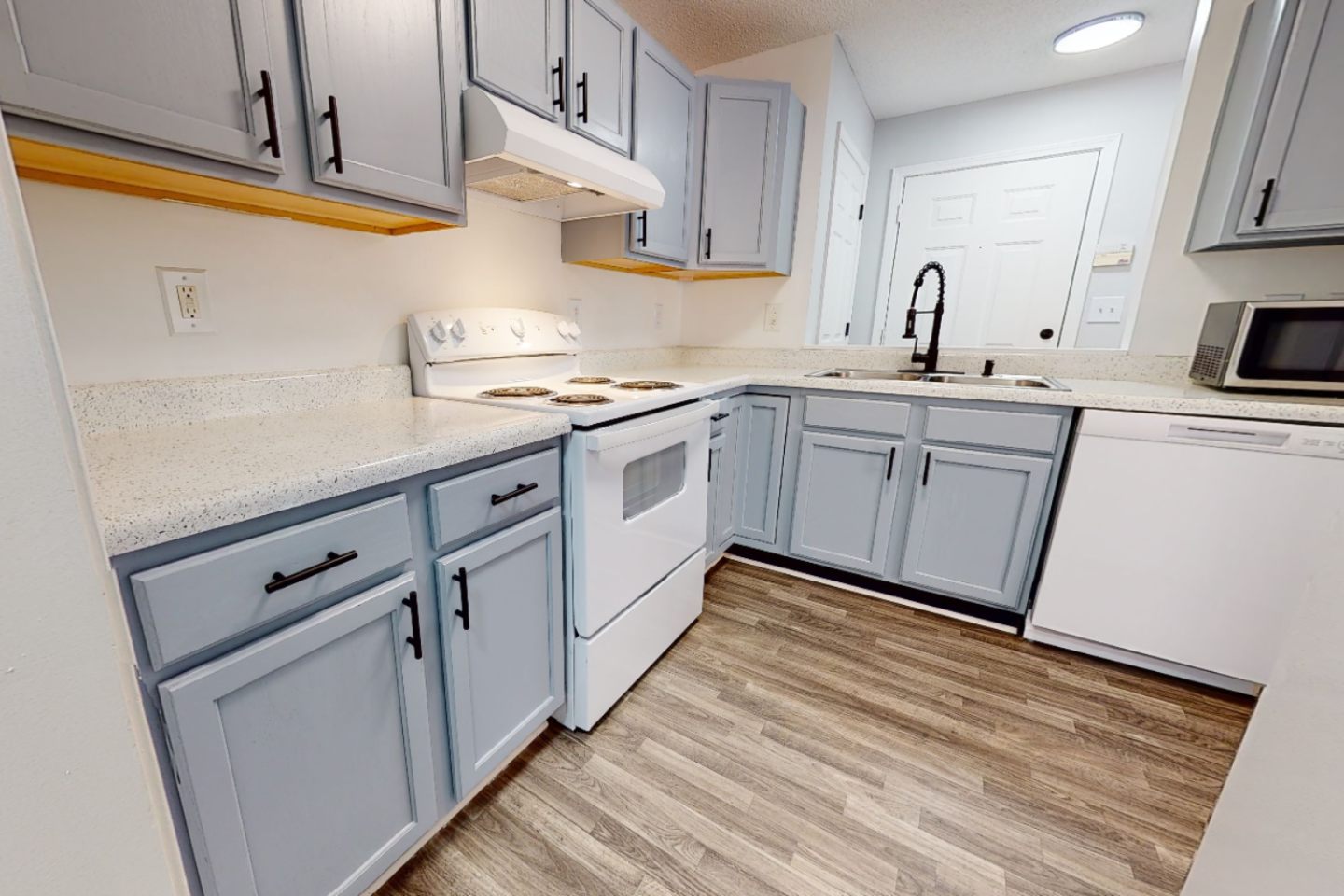 The Oaks Apartments Image 38