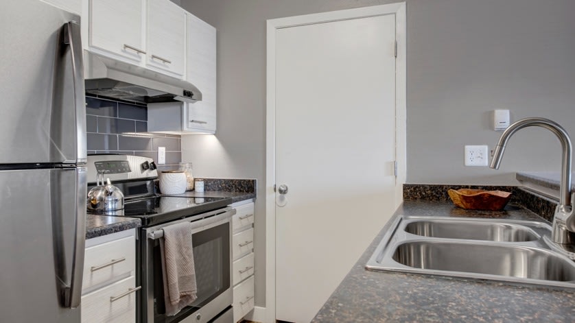 The Grove at City Center Apartments Image 4