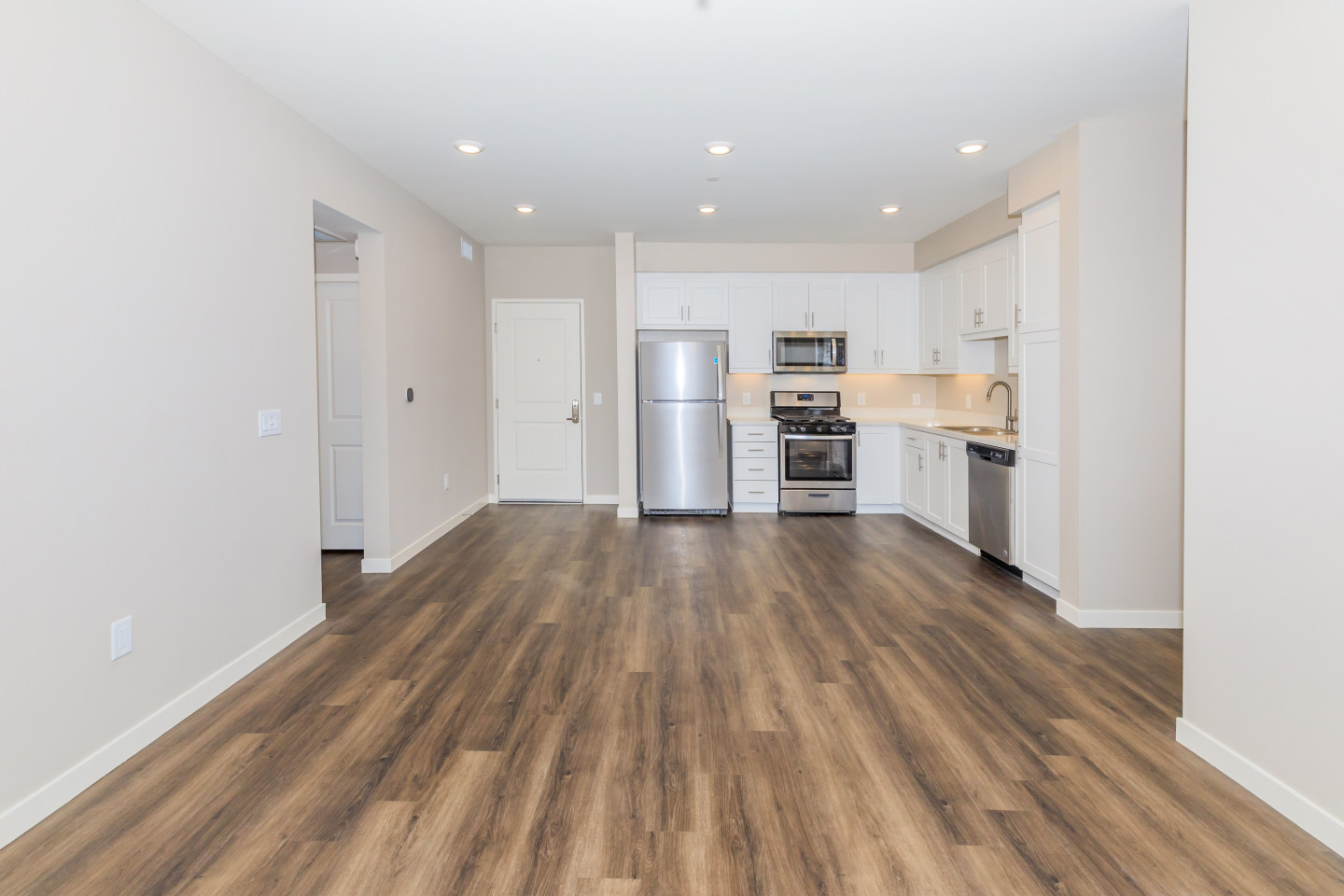 Los Alamitos Luxury Apartments Image 60