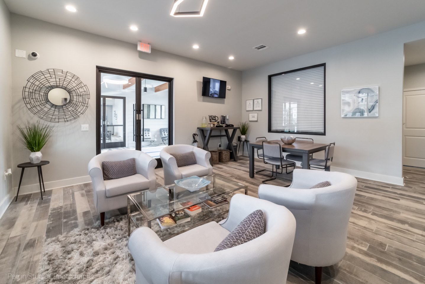 Villa Westlake Image 2