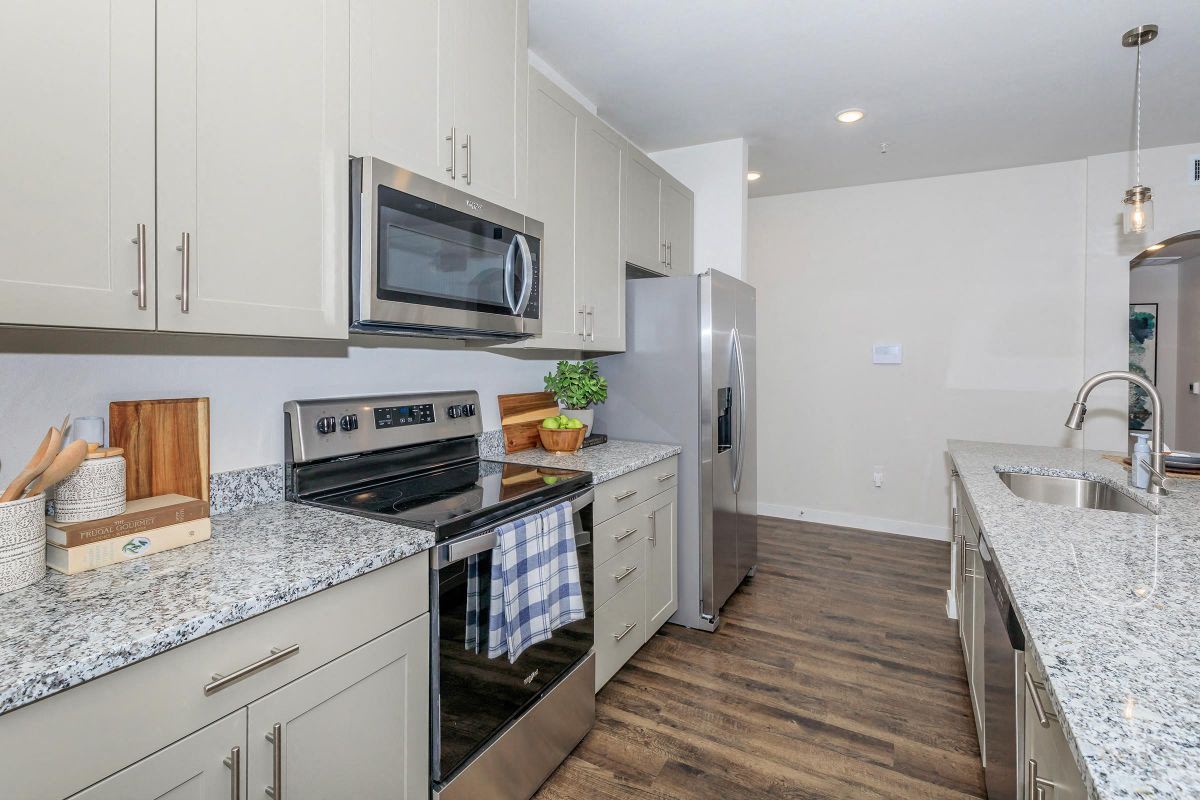 Luxia Rockwall Downes Image 60