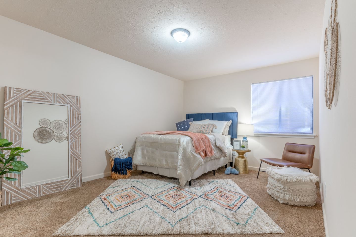 Crestview at Louisville Apartments Image 36