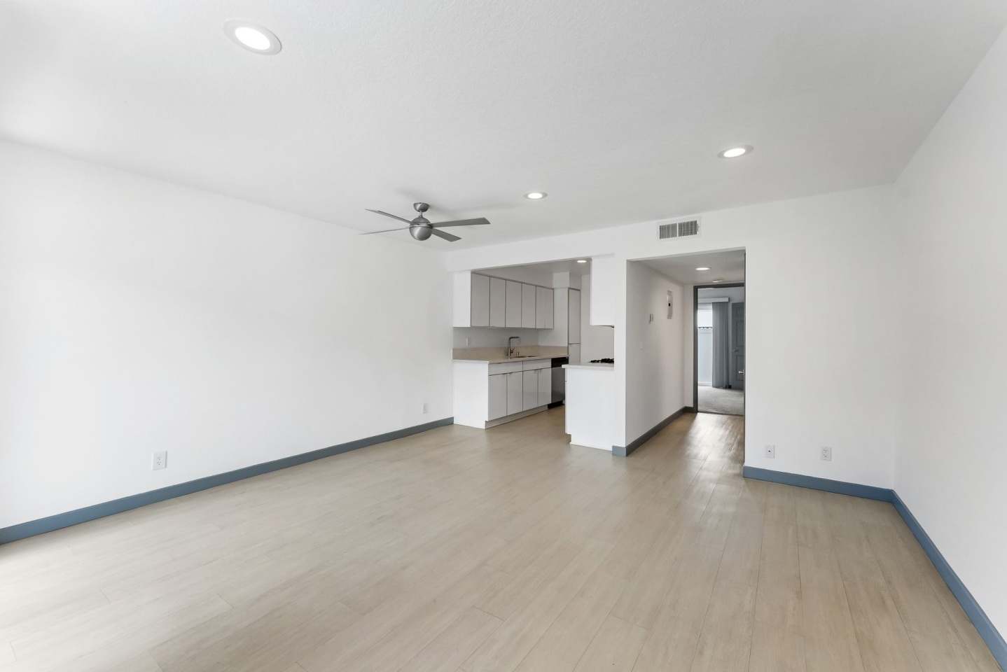 Eastside Apartments Image 26