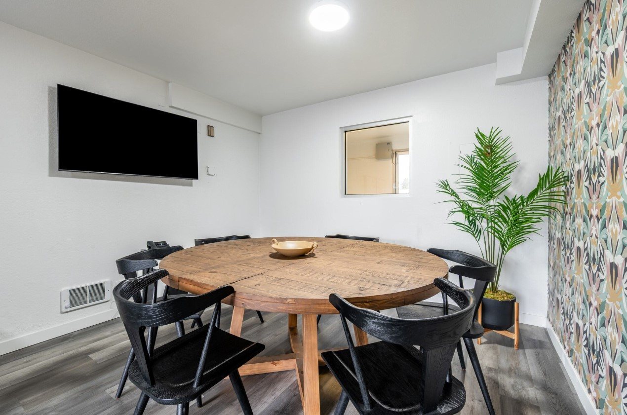 Valley View Homes Image 16