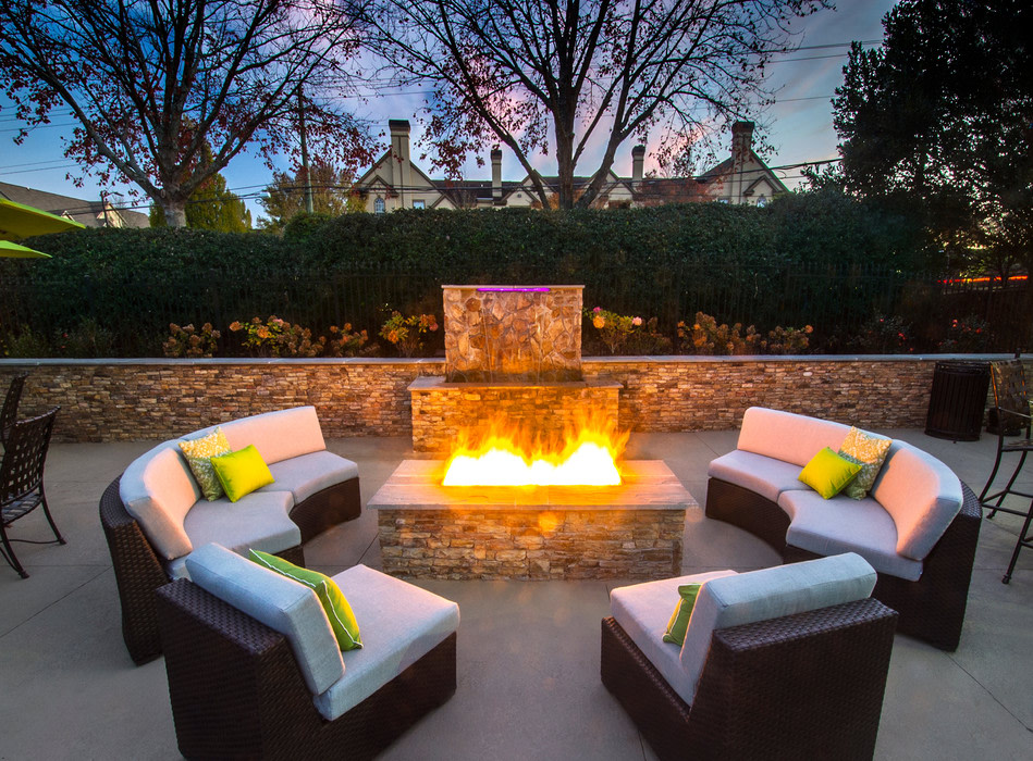 Dunwoody Gables Image 2