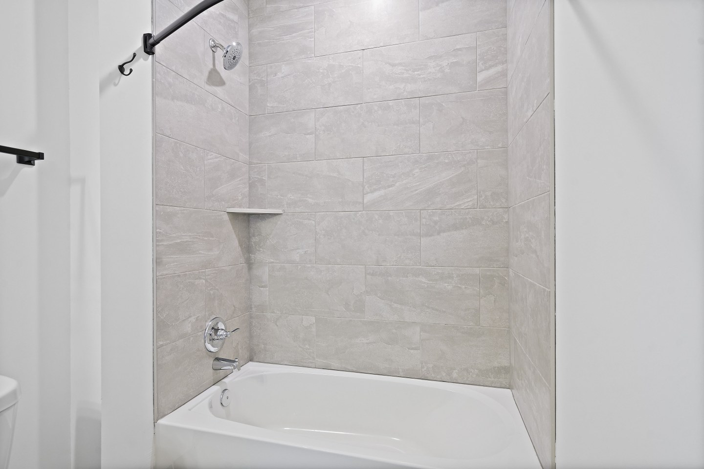 The Diamond at Creekside Image 9