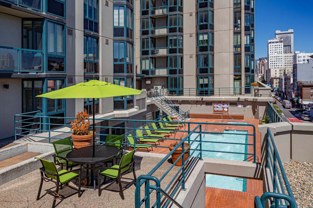 Trinity Towers Apartments Image 3