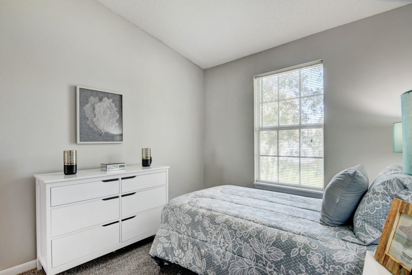 Oakwood Townhomes Image 9