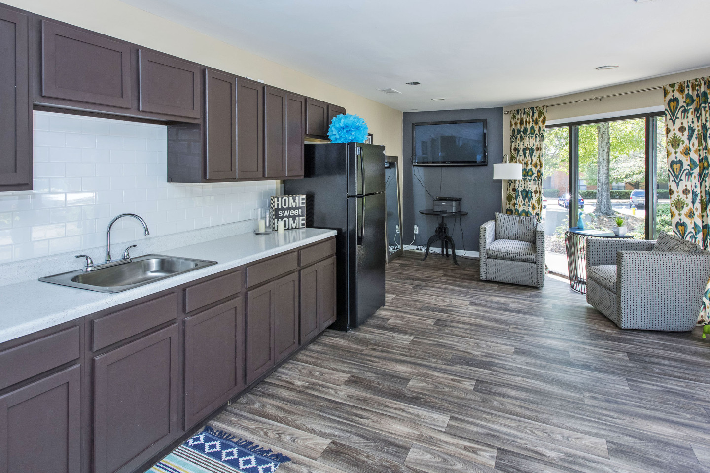 Riverchase Landing Image 25