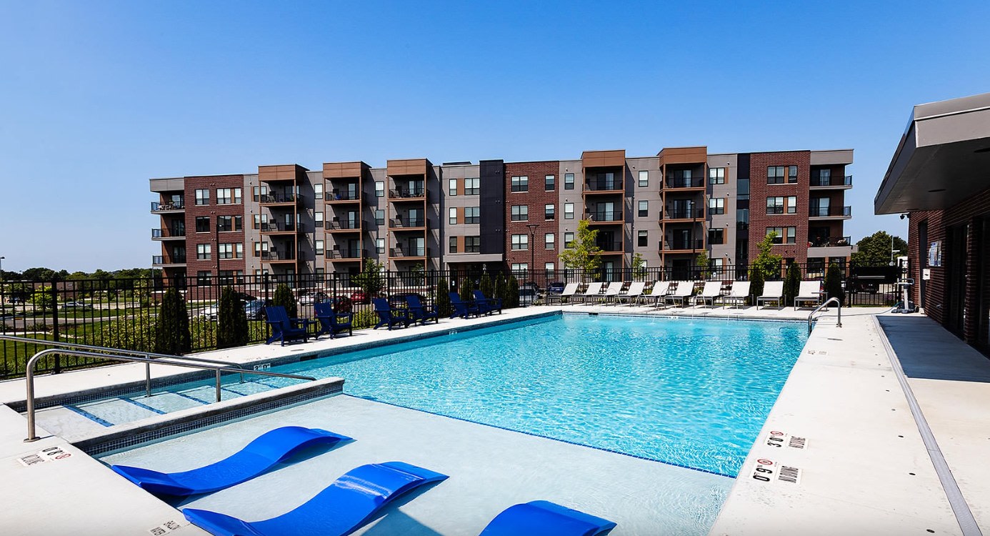 Eastpark Apartments Image 2