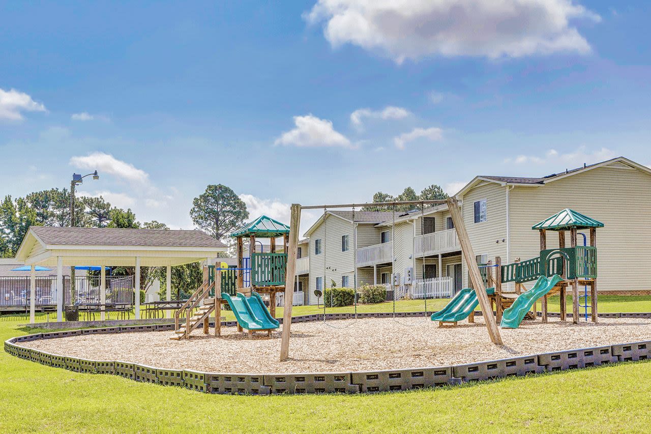 Affordable Housing - Patriot Point Apartment Homes Image 5