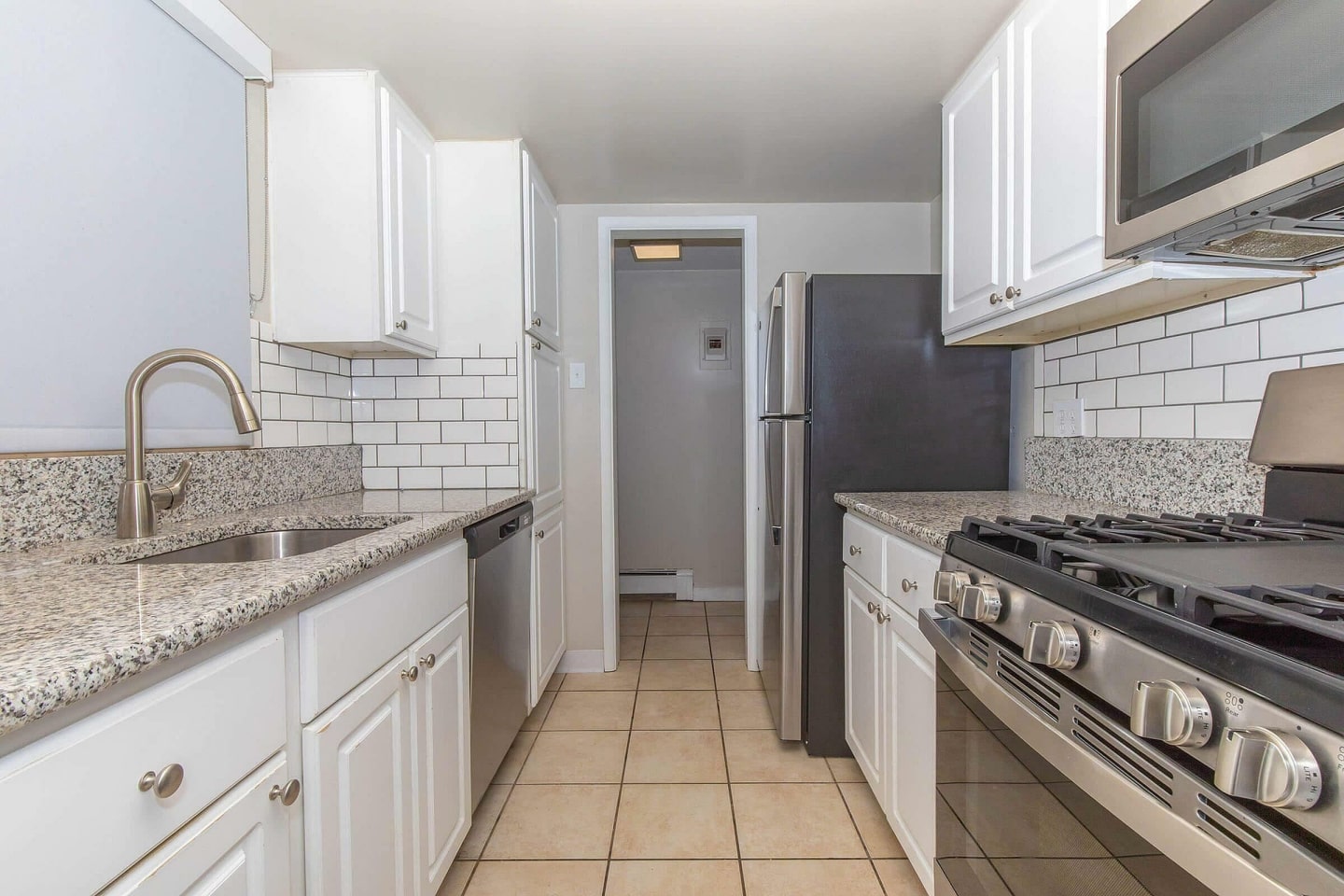 Boulder Crescent Image 22