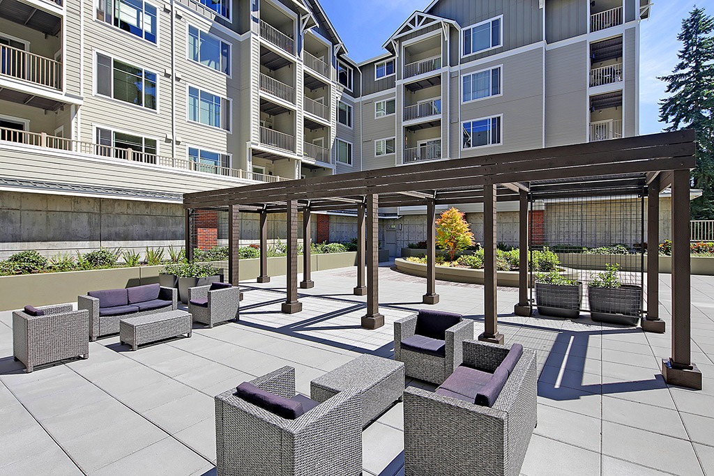 Arbor Village Image 7