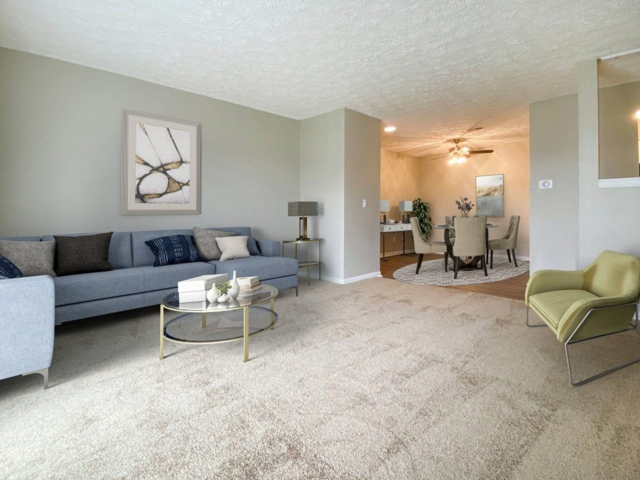 Cross Lakes Apartments Image 4