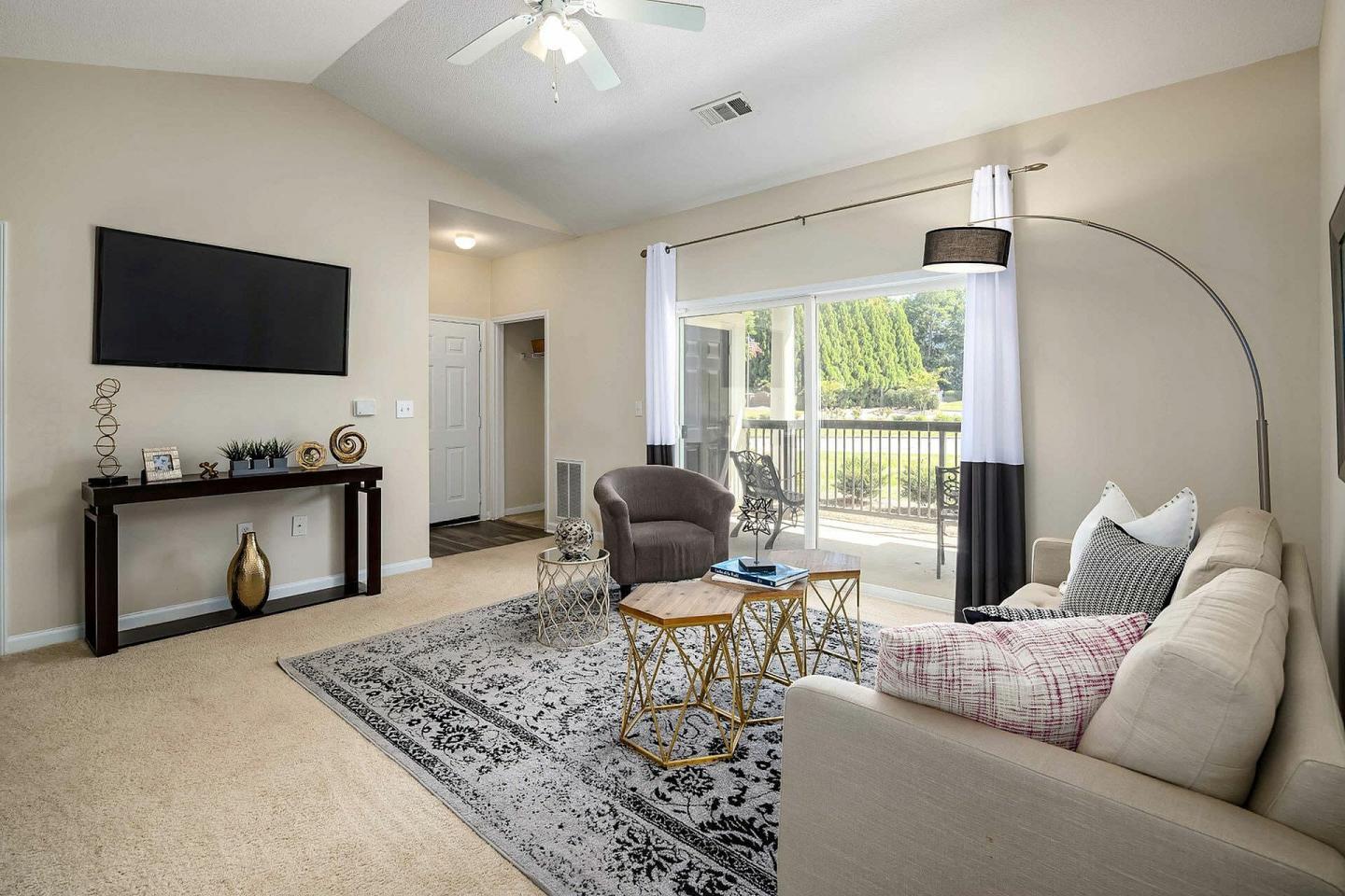 Abberly Woods Apartment Homes Image 23