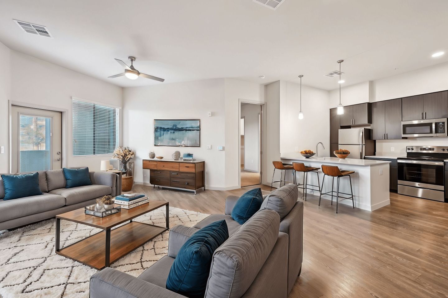 NOVO Broadway Apartments Image 1