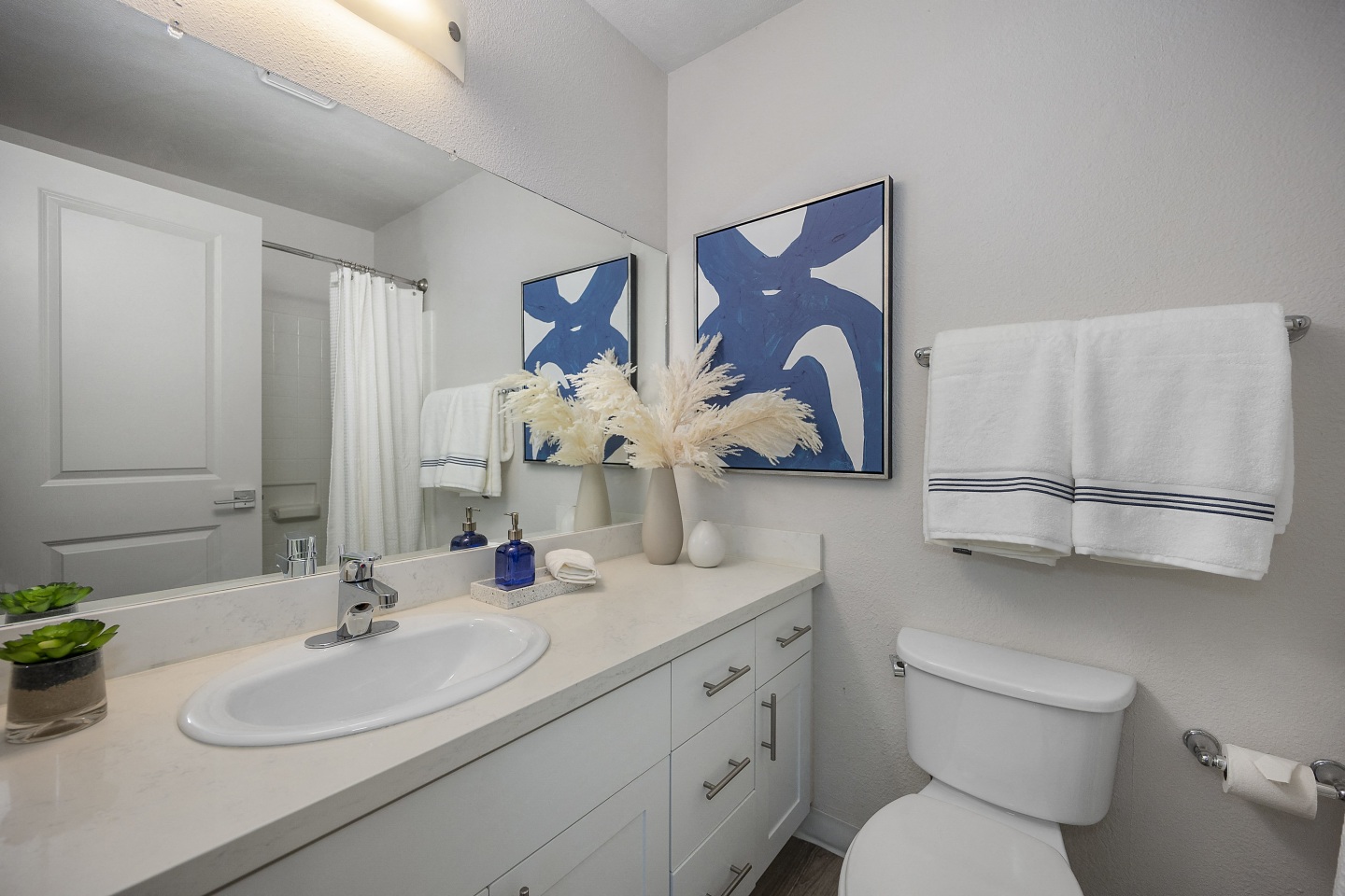 Pinecrest Apartments Image 10