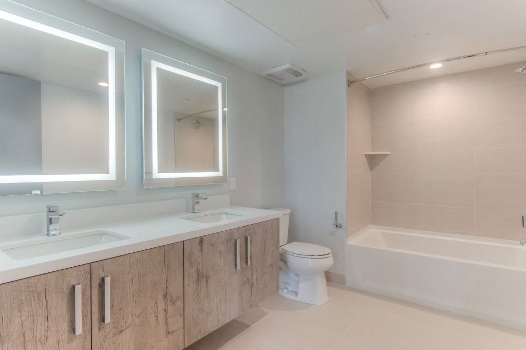 The Mansfield at Miracle Mile Image 45