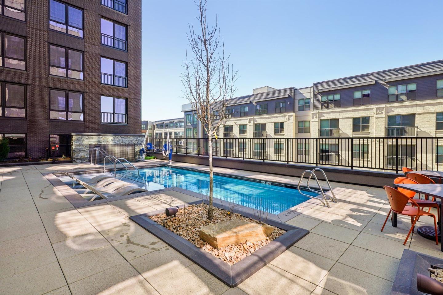 Oso Apartments Image 15
