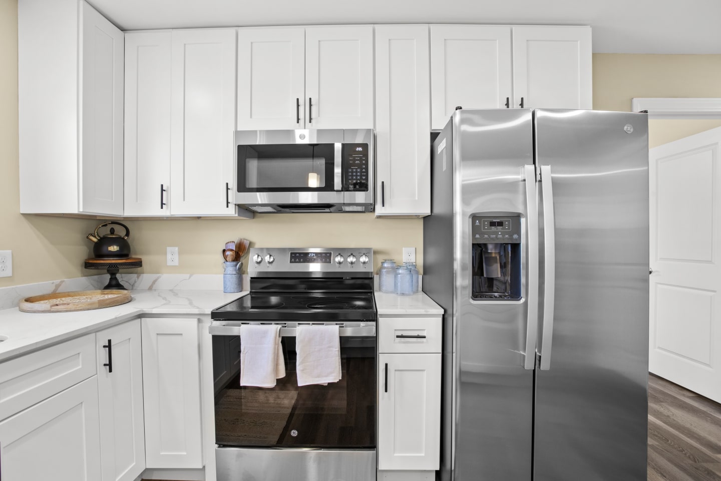 Prospect Hills Image 11