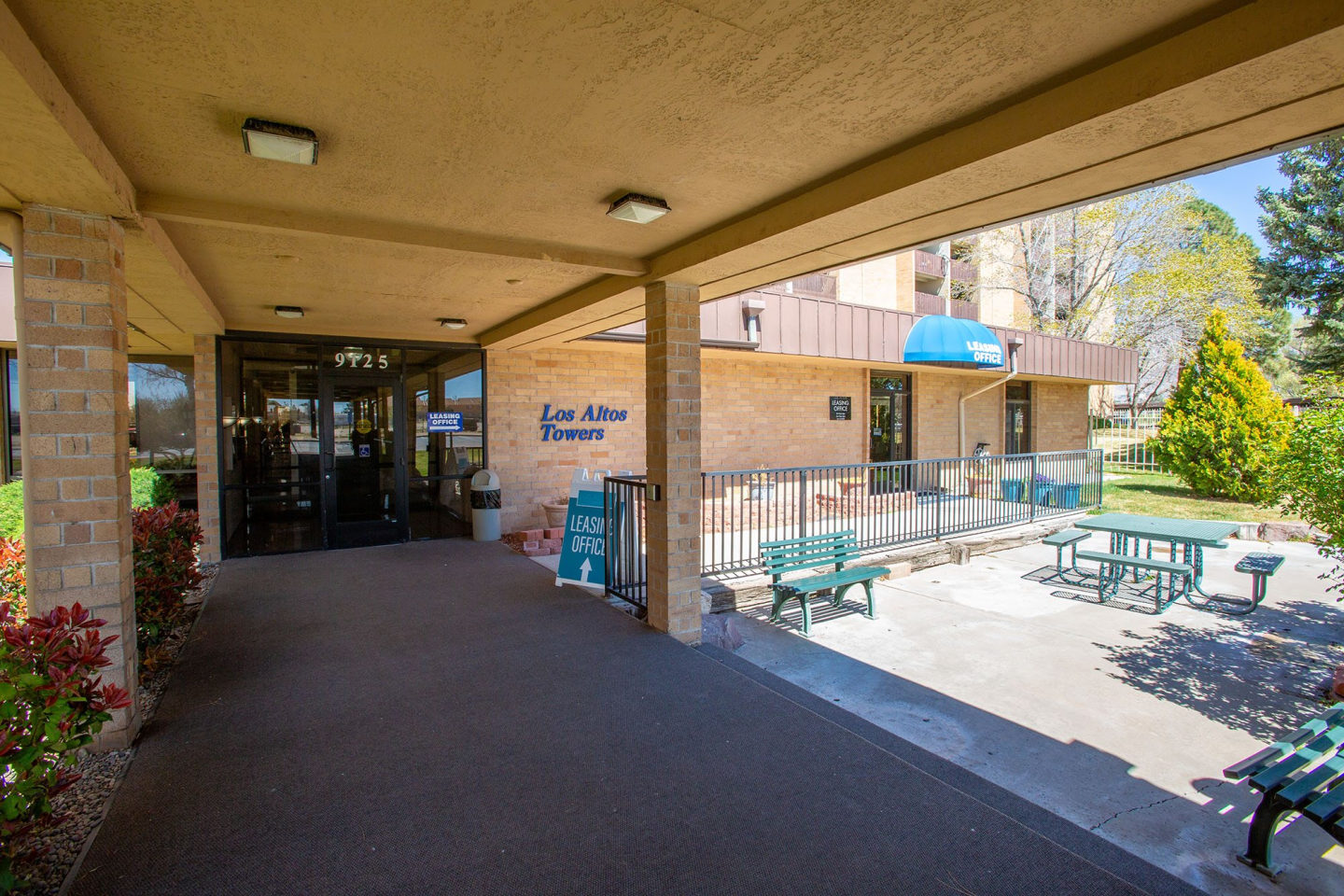 Los Altos Towers Image 5