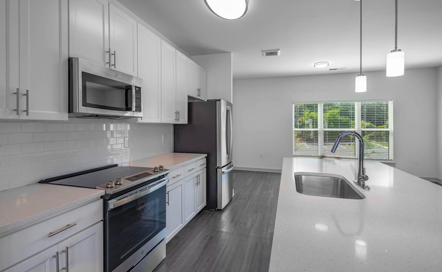 The Flats at Laurel & Pine Image 21