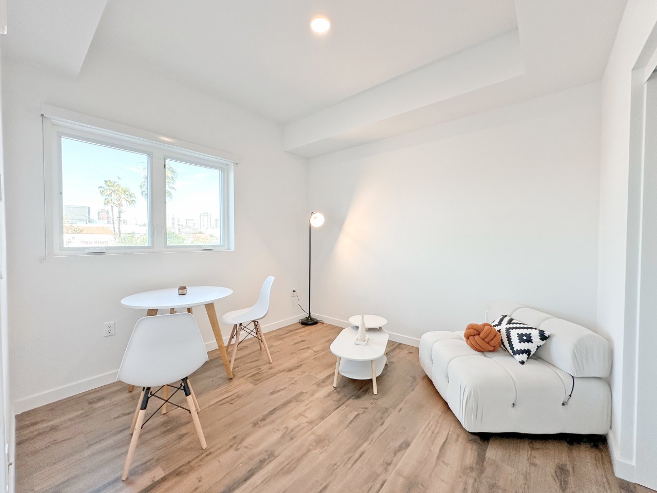 Maxwell Apartments Image 14
