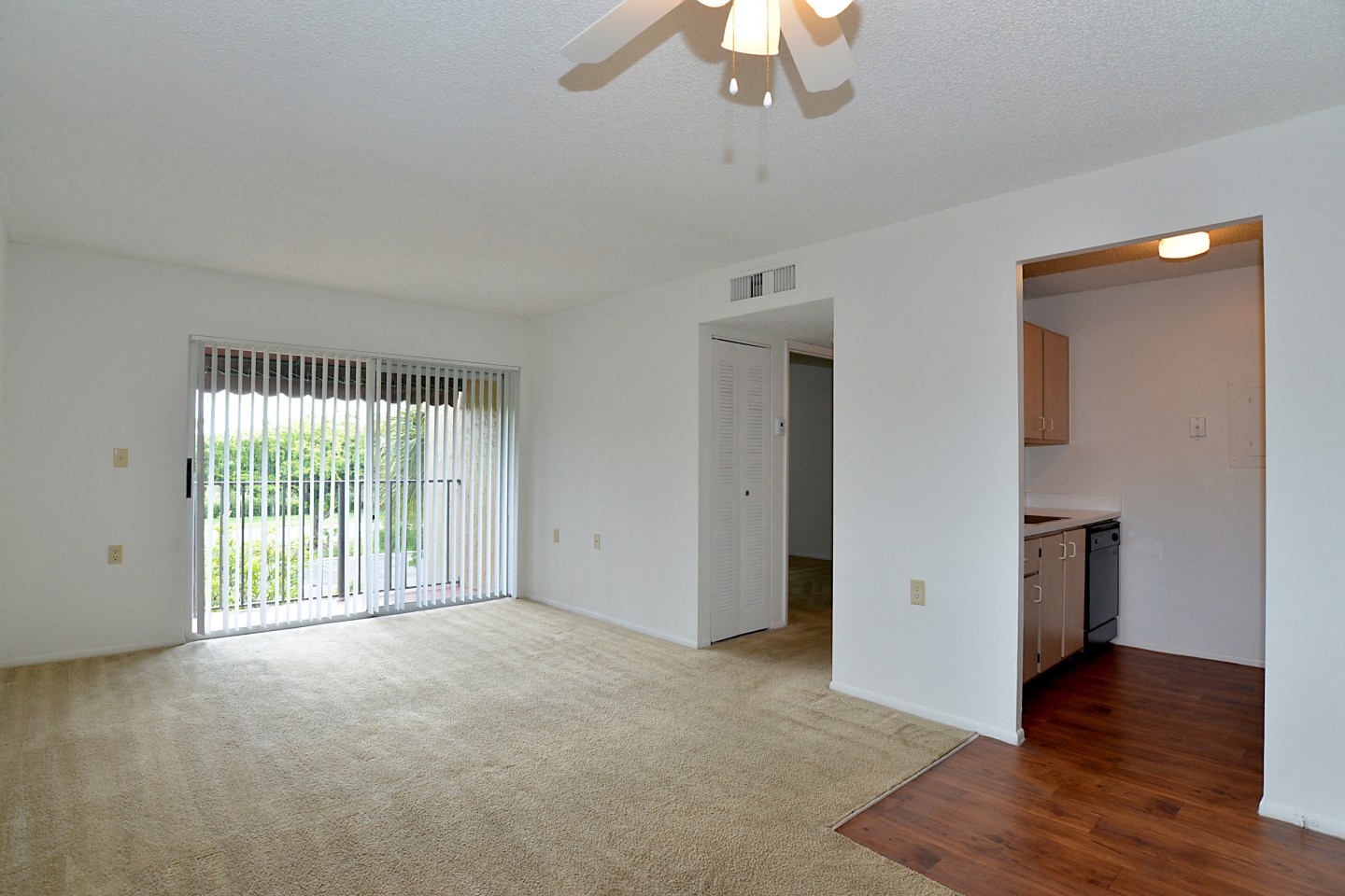 St. Andrews Palm Beach Apartments Image 6