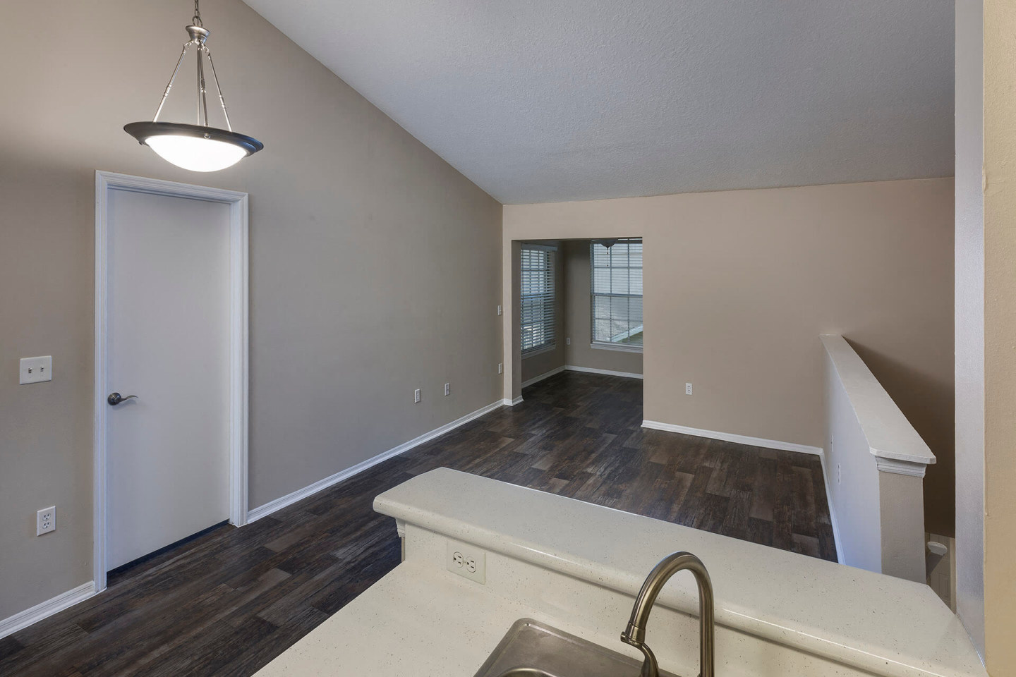 Highpoint Club Apartments Image 14