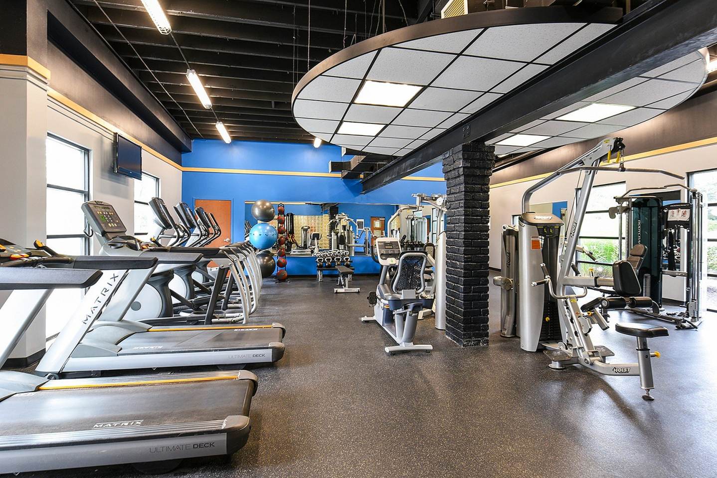 Vairo Village Image 29