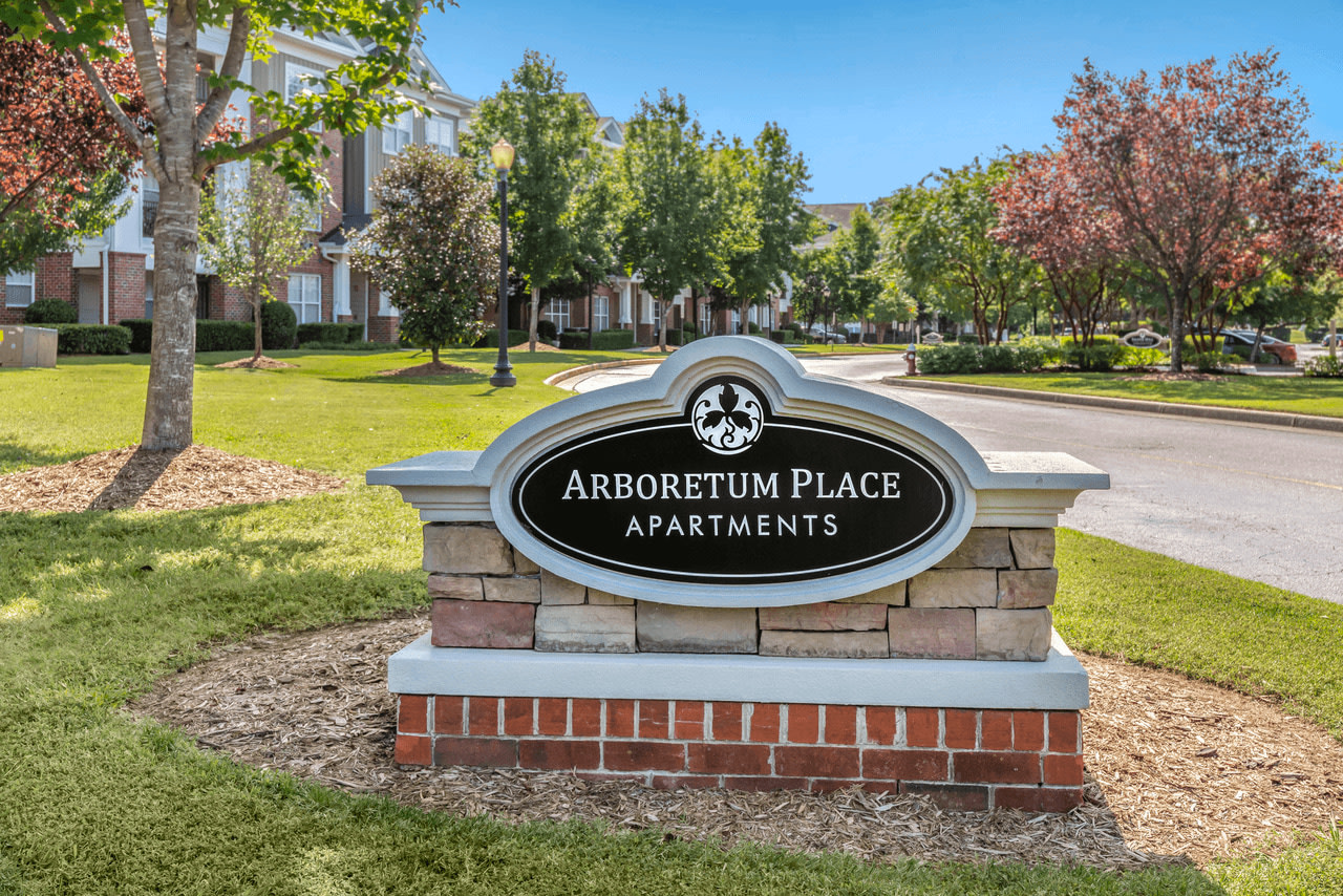 Arboretum Place Image 29