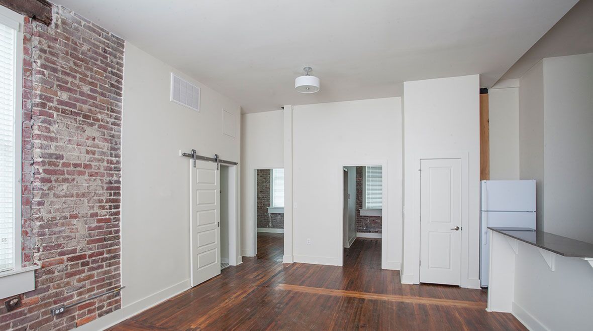 Hub City Lofts America Building Image 3