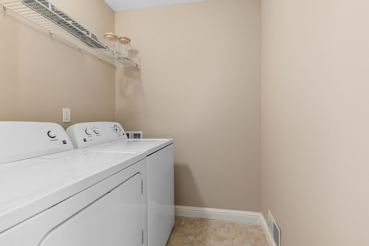 Encore Townhomes I Image 13