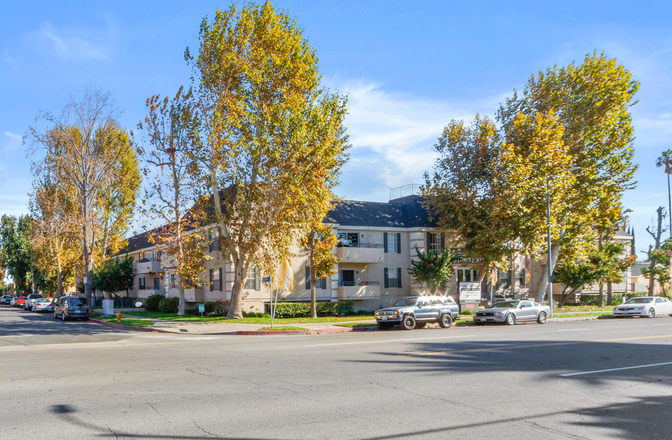 7500 Mason Ave Image 1