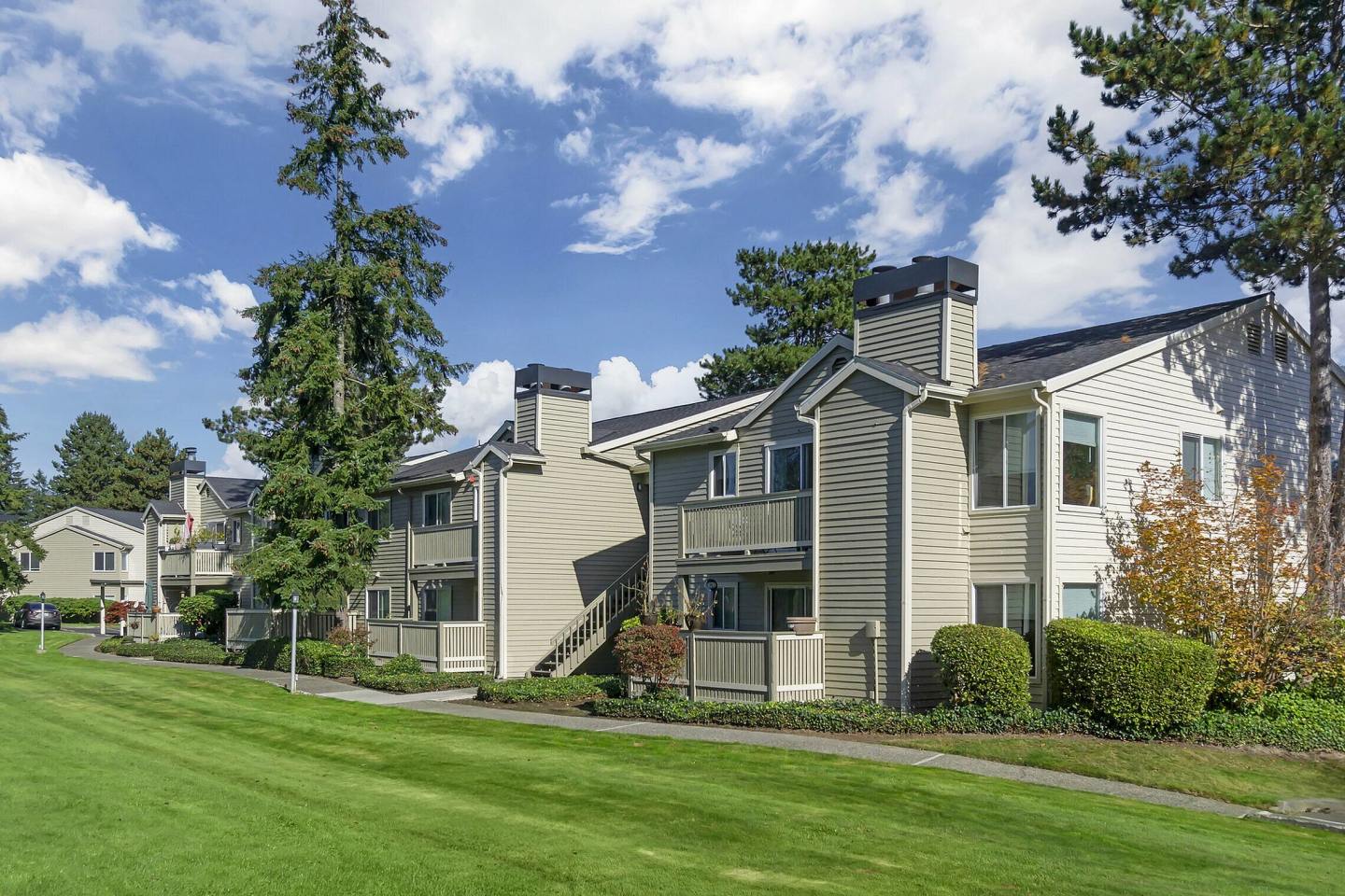 Alderwood Heights Image 26