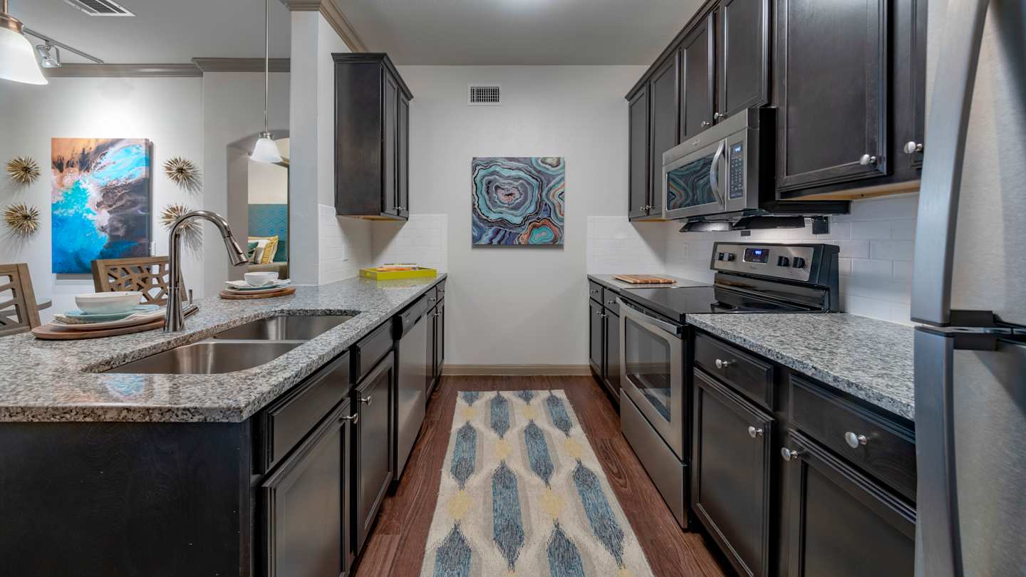 West Creek Apartments Image 3
