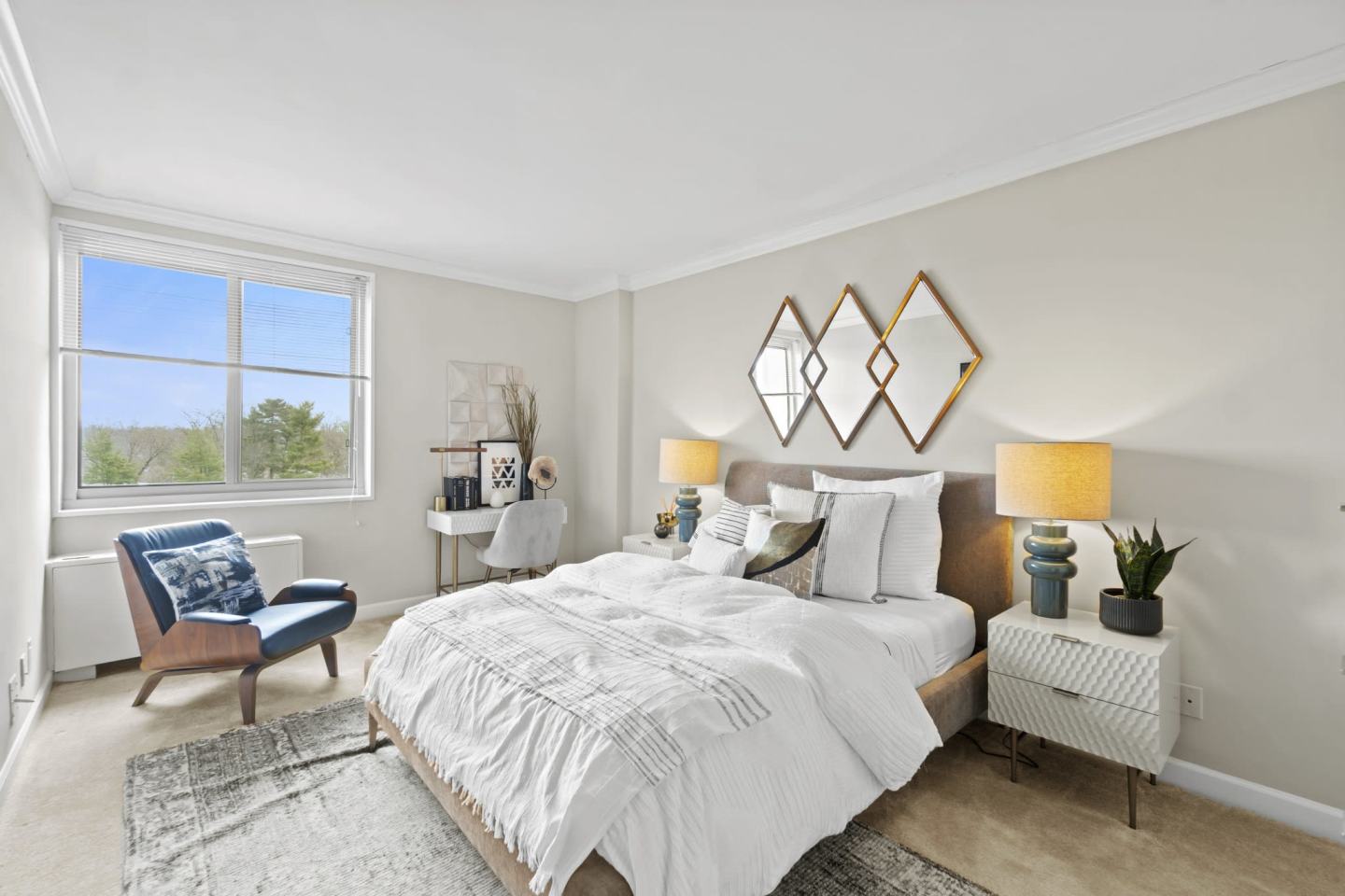 The Highlands of Chevy Chase Image 10