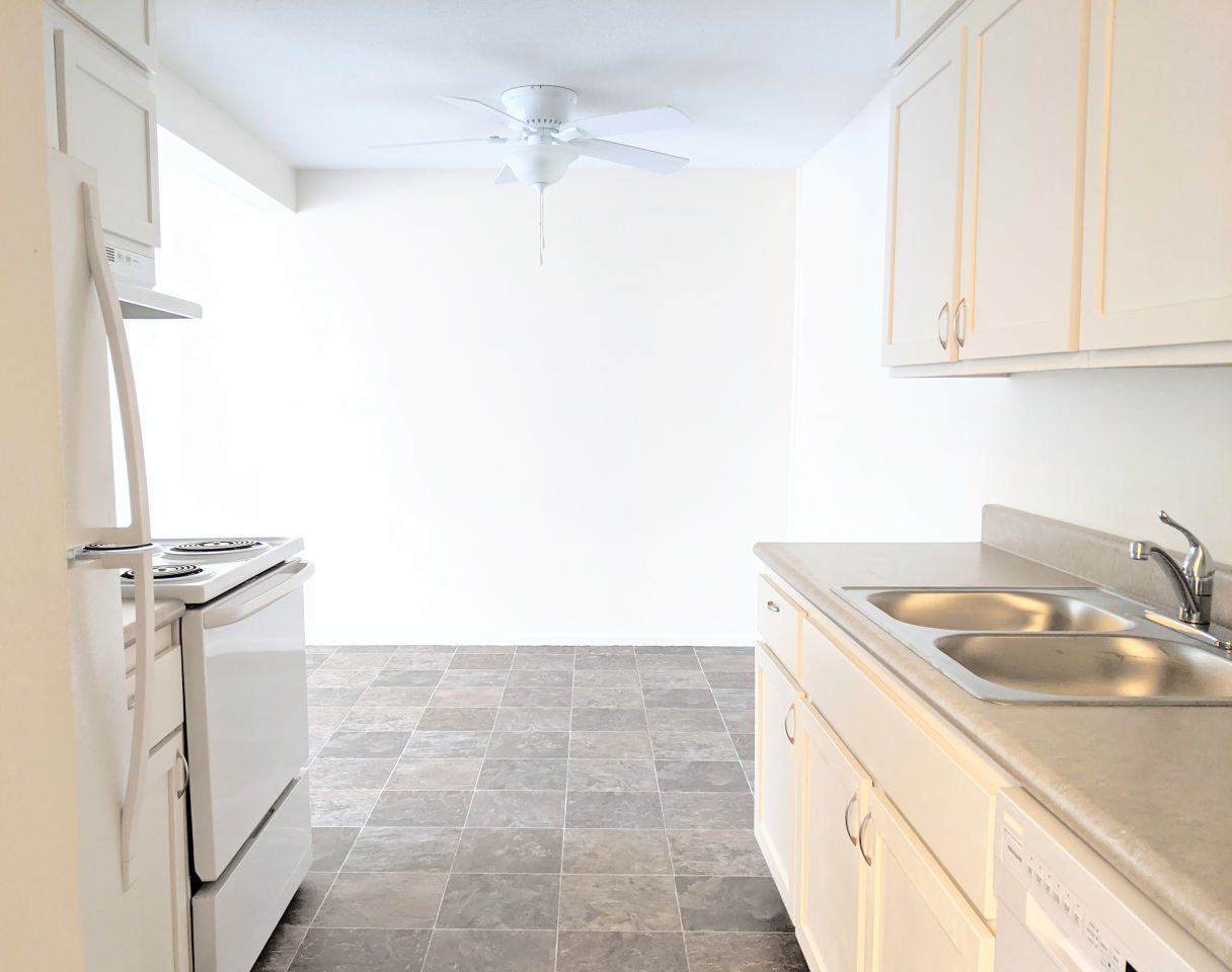 Seasons Park Apartments Image 15