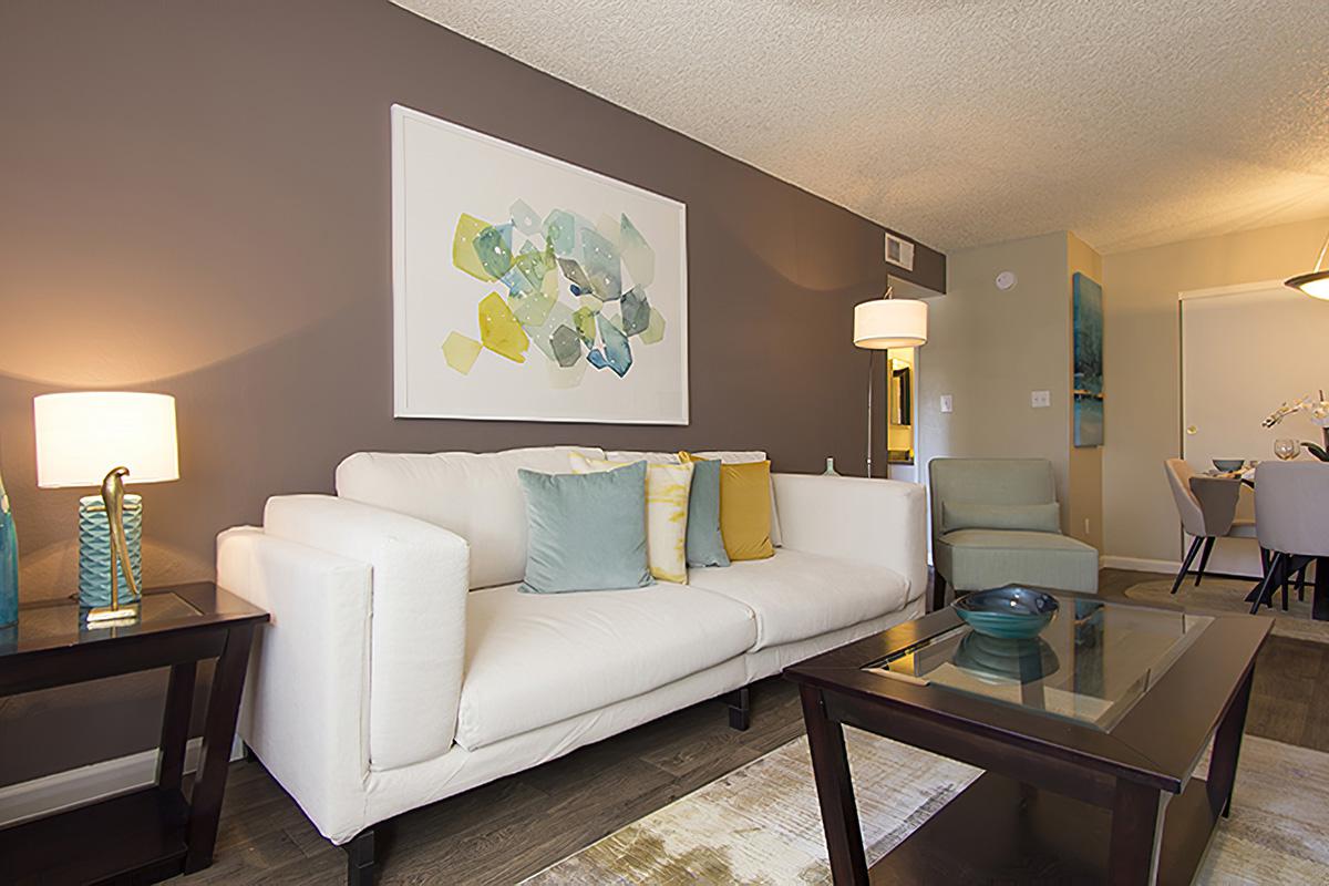 Coral Point Apartments Image 2
