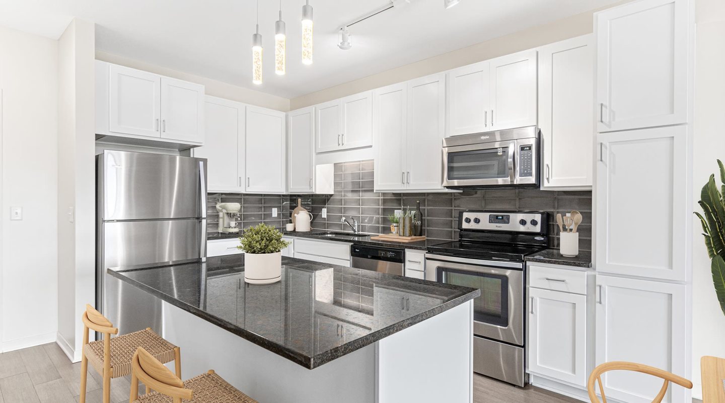 Elements of Linden Hills Image 1