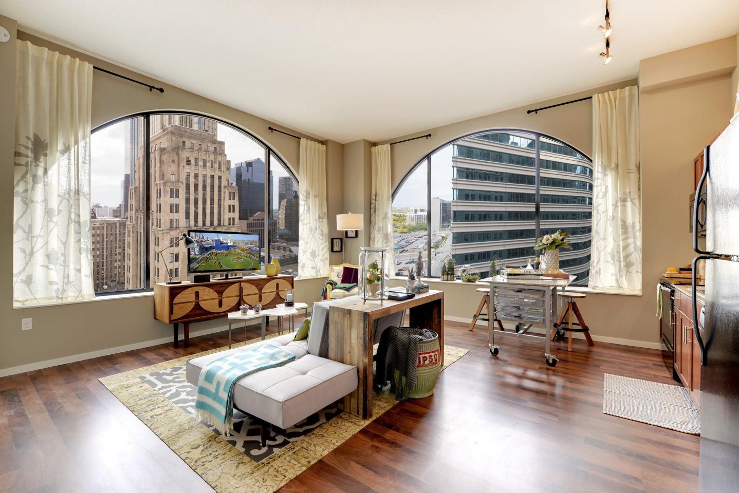 Soo Line Building City Apartments Image 1