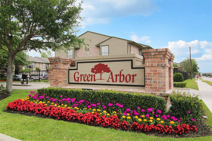 Green Arbor Image 1