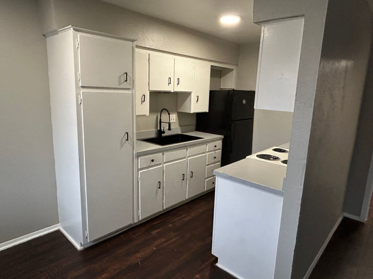 Oak Lawn Place Image 1