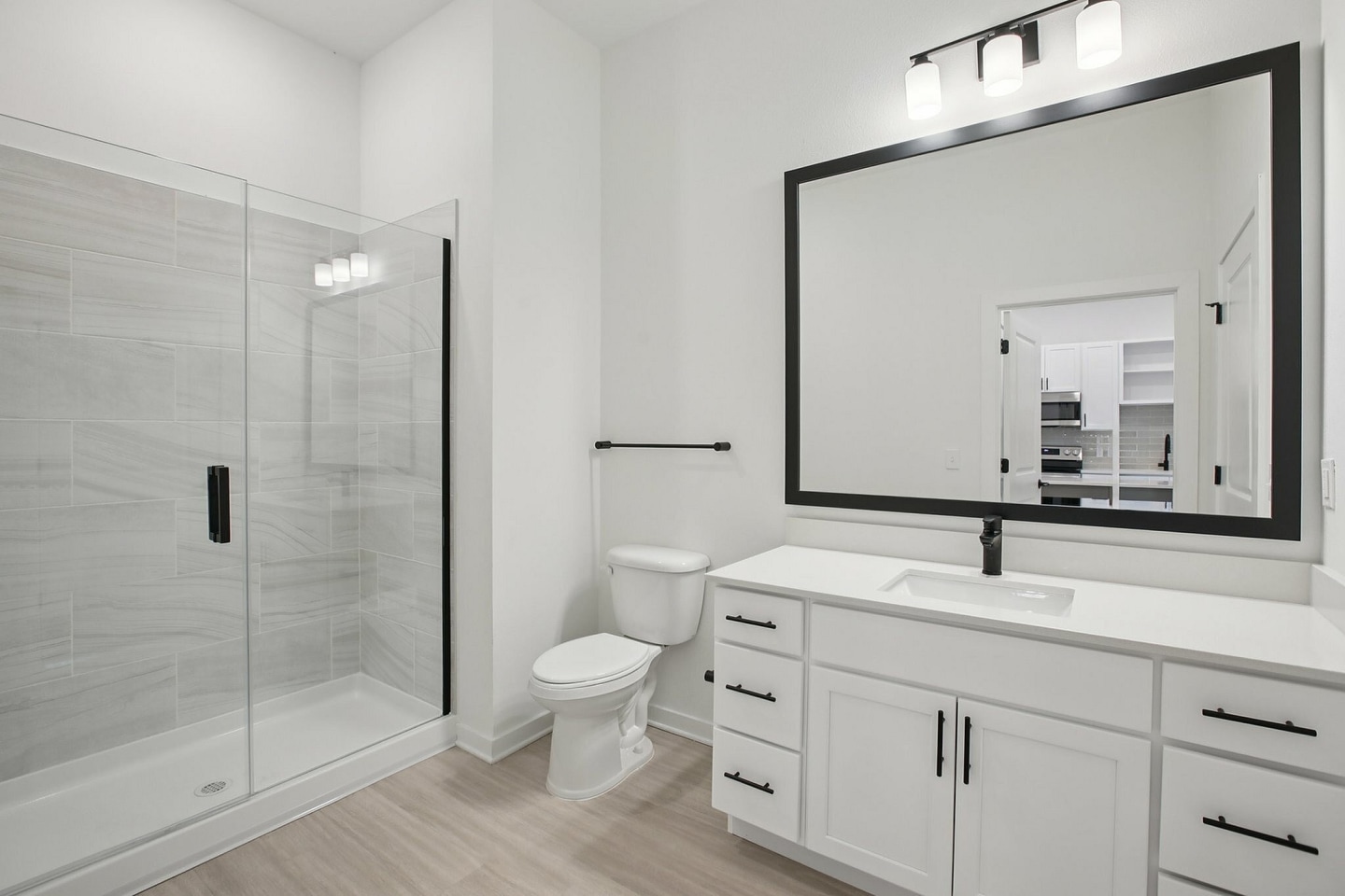 Evelyn City Lofts Image 12